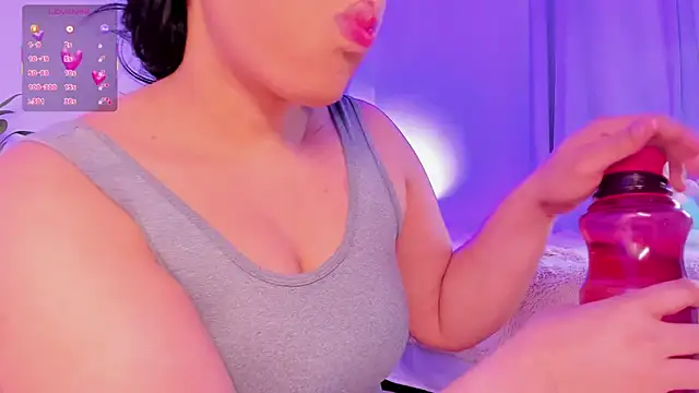 Snapshot of kitty_katth chatting on 1, 3, 2026 kitty katth online show from 1, 3, 2026