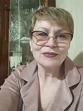 SophieBurns online show from 3, 6, 2026