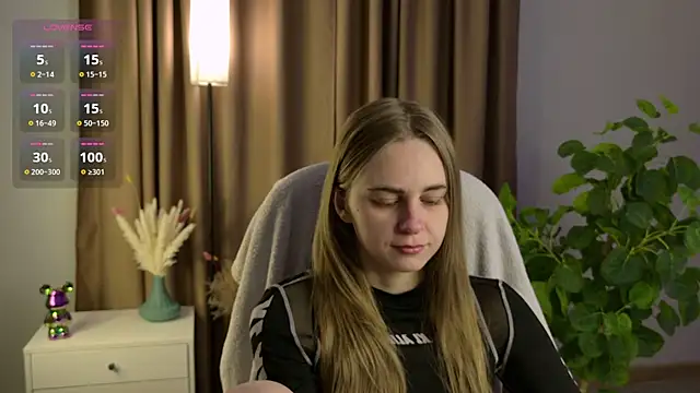 Snapshot of Erica_Grace chatting on 16, 4, 2026 Erica Grace online show from 16, 4, 2026