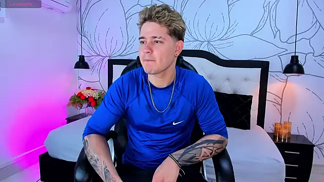 rayan linxx online show from 14, 3, 2026