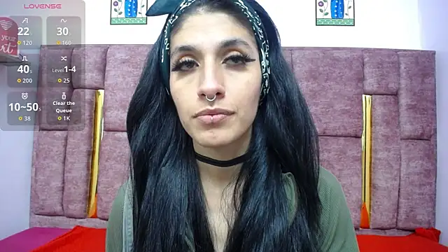 FRANCESCA LOVE  online show from 10, 4, 2026