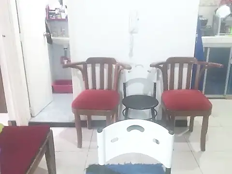 Charlotte gray  online show from 14, 4, 2026