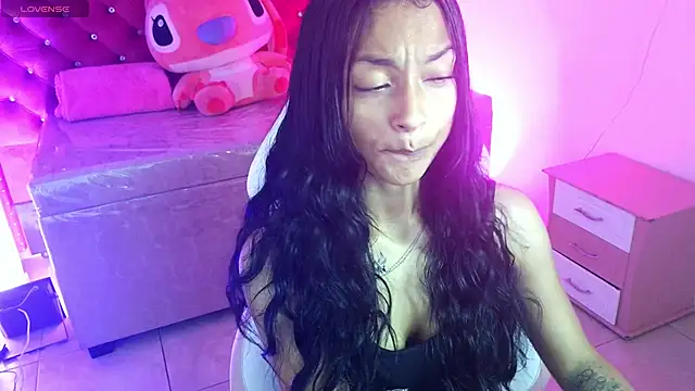 Snapshot of aylannyy_m chatting on 16, 5, 2026 aylannyy m online show from 16, 5, 2026