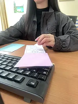 Celeste SexyY online show from 13, 3, 2026