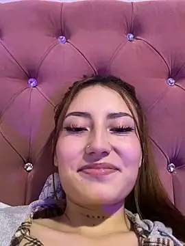 Snapshot of Lis_peach chatting on 2, 3, 2026 Lis peach online show from 2, 3, 2026