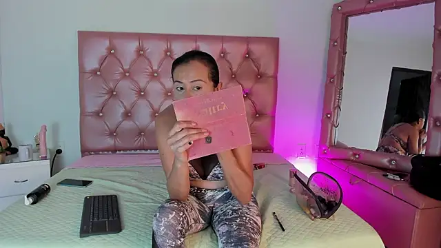 Snapshot of Ashtart_1 chatting on 16, 2, 2026 Ashtart 1 online show from 16, 2, 2026