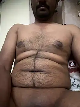 Snapshot of buzzingbud chatting on 8, 2, 2026 buzzingbud online show from 8, 2, 2026