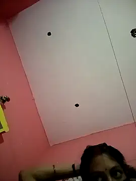 BIG QWEEN NO1 online show from 10, 4, 2026