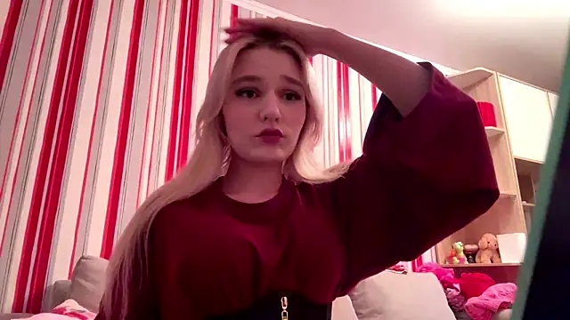 Snapshot of MiaBerlateen chatting on 16, 2, 2026 MiaBerlateen online show from 16, 2, 2026