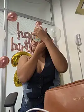 Emily Harpeer online show from 16, 2, 2026