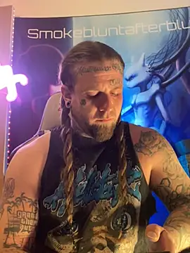 Snapshot of Smokebluntafterblunt chatting on 15, 2, 2026 Smokebluntafterblunt online show from 15, 2, 2026