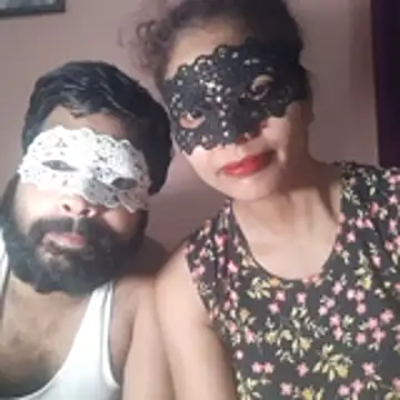 Unknownscouple online show from 1, 5, 2026