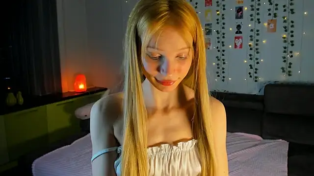 Kiracute18 online show from 3, 4, 2026