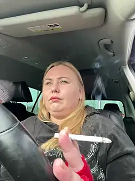 Mommy-girl-Lola online show from 4, 3, 2026