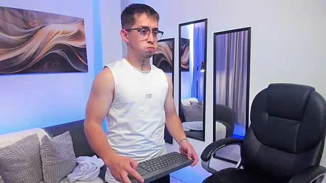 Tommas Jhonson online show from 31, 3, 2026