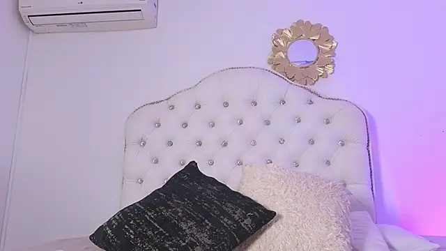 Axarasss  online show from 8, 4, 2026