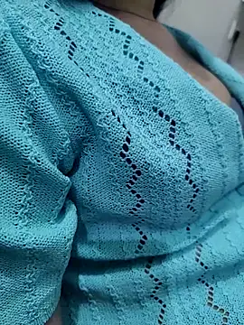 unicornbabe23 online show from 6, 2, 2026