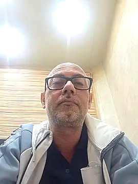 pareja47 online show from 26, 4, 2026