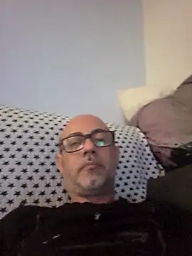 pareja47 online show from 27, 4, 2026