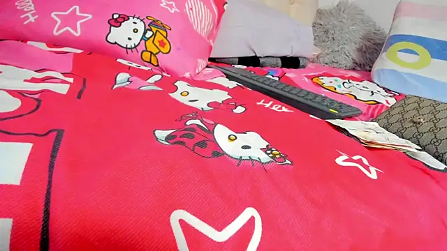 MiaEvans0 online show from 1, 7, 2026