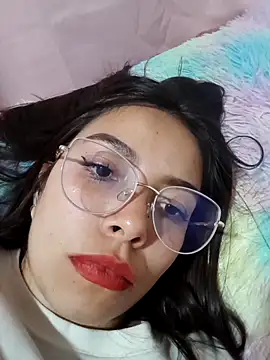 Ariana Castillo   online show from 21, 2, 2026