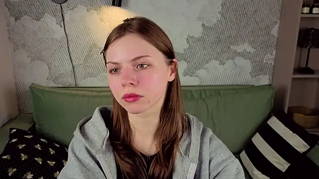 Snapshot of LesleySky chatting on 1, 3, 2026 LesleySky online show from 1, 3, 2026