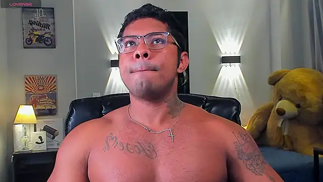 Snapshot of LEOHRDZ chatting on 16, 2, 2026 LEOHRDZ online show from 16, 2, 2026