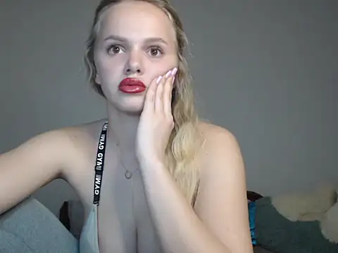 KeylaStar online show from 8, 3, 2026