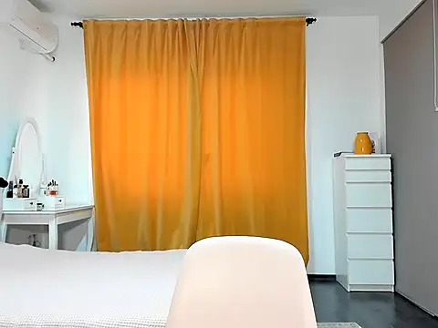 JulyaWild26 online show from 4, 3, 2026