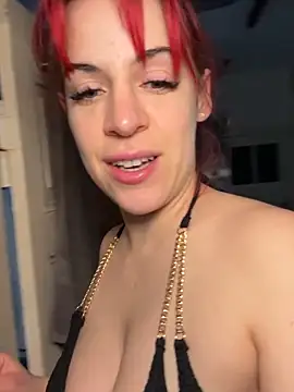 Snapshot of Roxysophie chatting on 25, 2, 2026 Roxysophie online show from 25, 2, 2026