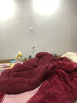 cuty lusy online show from 3, 4, 2026