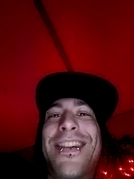 TwiztedIncubus online show from 16, 2, 2026