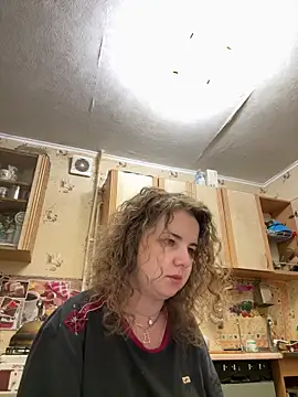 SueCurlykisss online show from 12, 5, 2026