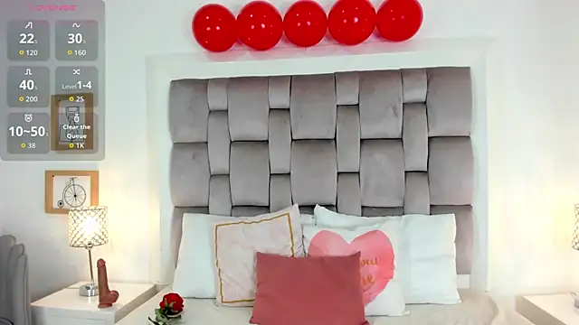 zharia lux 25 online show from 14, 2, 2026