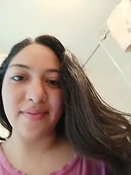 Victoria Lusty online show from 5, 4, 2026