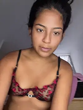 Snapshot of BabyFoxy chatting on 24, 5, 2026 BabyFoxy online show from 24, 5, 2026