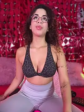 Snapshot of Woo_isDaphne chatting on 8, 2, 2026 Woo isDaphne online show from 8, 2, 2026