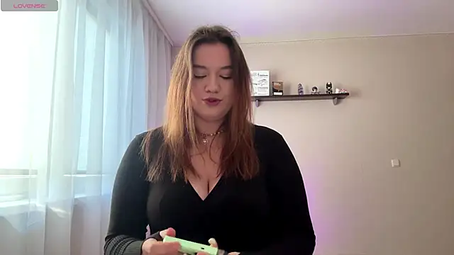 GuillerminaHotze online show from 7, 3, 2026