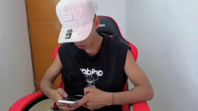 Snapshot of Niklausxxx chatting on 9, 2, 2026 Niklausxxx online show from 9, 2, 2026