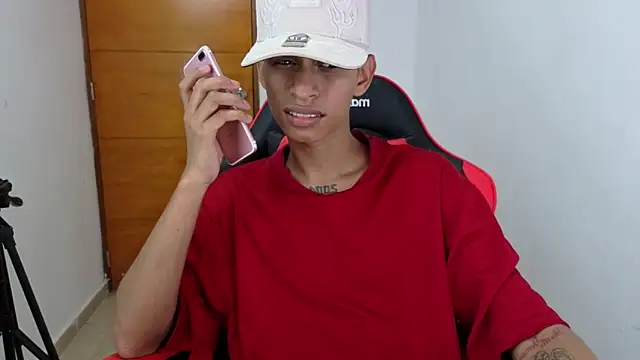 Snapshot of Niklausxxx chatting on 10, 2, 2026 Niklausxxx online show from 10, 2, 2026