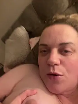 Snapshot of Piper_Milf_36 chatting on 24, 2, 2026 Piper Milf 36 online show from 24, 2, 2026