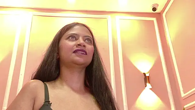 SuzyFox  online show from 4, 3, 2026