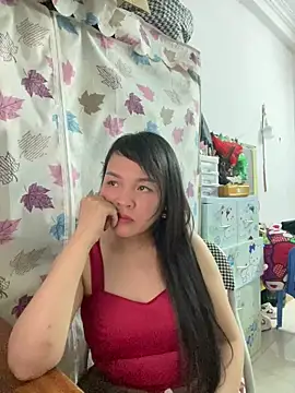 Strawberry-wet online show from 15, 3, 2026