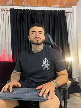 Snapshot of Benjii_Carter1 chatting on 2, 3, 2026 Benjii Carter1 online show from 2, 3, 2026