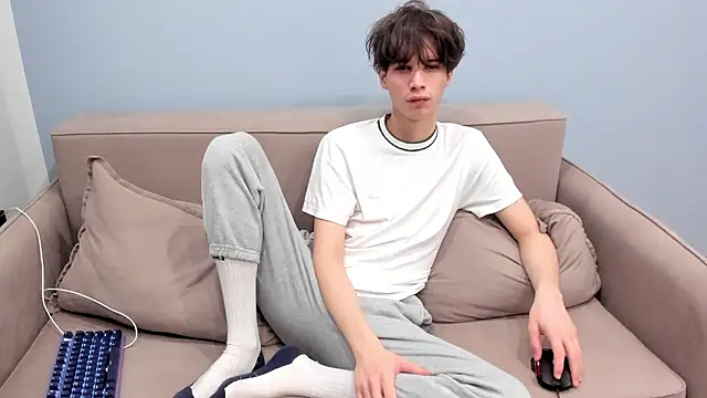 Snapshot of Ur_NextDoor_Boy chatting on 28, 2, 2026 Ur NextDoor Boy online show from 28, 2, 2026