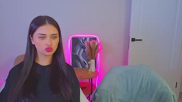 Sofia Plump online show from 21, 5, 2026