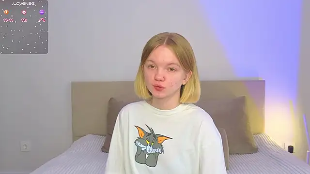 StellaBunny online show from 19, 3, 2026