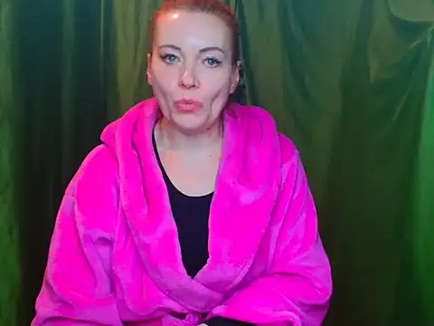Snapshot of Milana9732 chatting on 13, 4, 2026 Milana9732 online show from 13, 4, 2026
