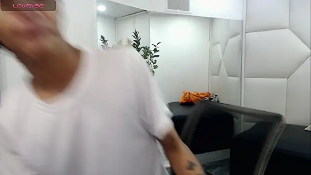 MattyMaxx  online show from 25, 2, 2026