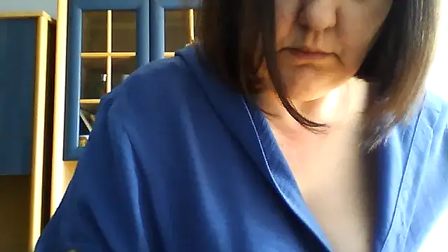 LockyCharm111 online show from 4, 3, 2026